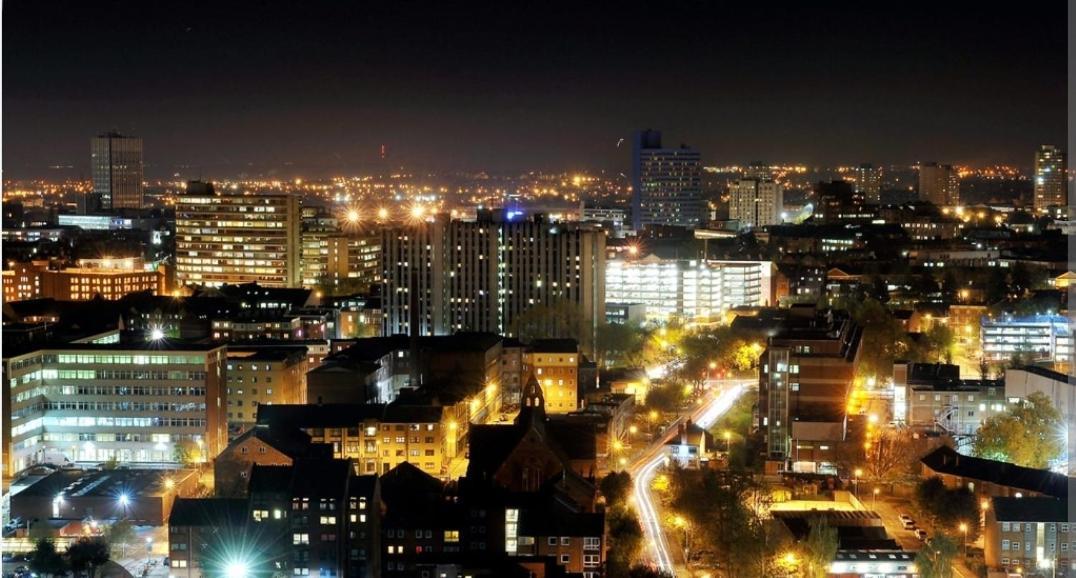 Shm Stays Leicester. Newly Renovated!! 15 Min Drive From City Centre, University. 9 Min Drive To Leicester City Stadium, 5 Min Drive To M1 & M69. 2 Min Walk To Bus Stop. Bagian luar foto