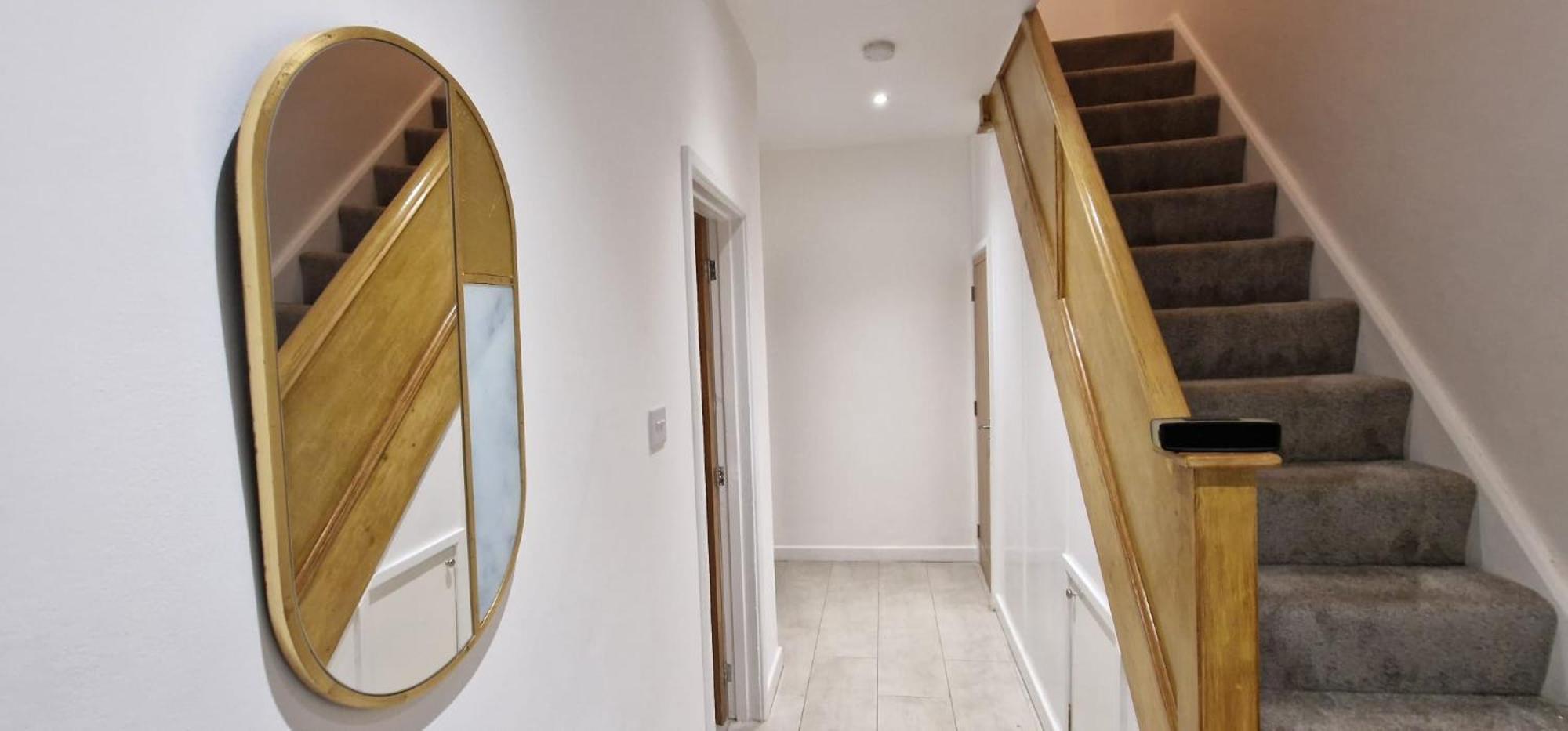 Shm Stays Leicester. Newly Renovated!! 15 Min Drive From City Centre, University. 9 Min Drive To Leicester City Stadium, 5 Min Drive To M1 & M69. 2 Min Walk To Bus Stop. Bagian luar foto