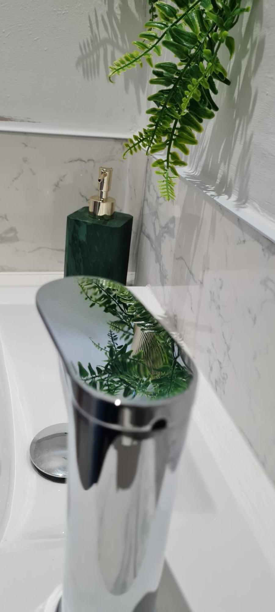 Shm Stays Leicester. Newly Renovated!! 15 Min Drive From City Centre, University. 9 Min Drive To Leicester City Stadium, 5 Min Drive To M1 & M69. 2 Min Walk To Bus Stop. Ruang foto